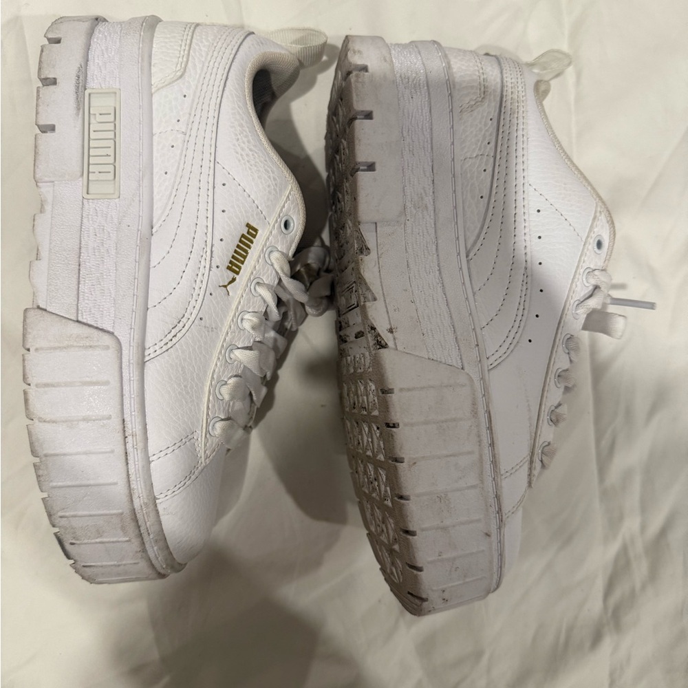 Puma Big Kids White and Gold Casual Platform Sneakers Size 4 - Picture 4 of 10